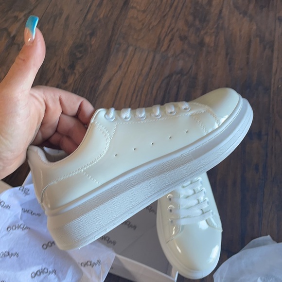 NWT 🤍Patent (faux) White Sneakers - Picture 2 of 6